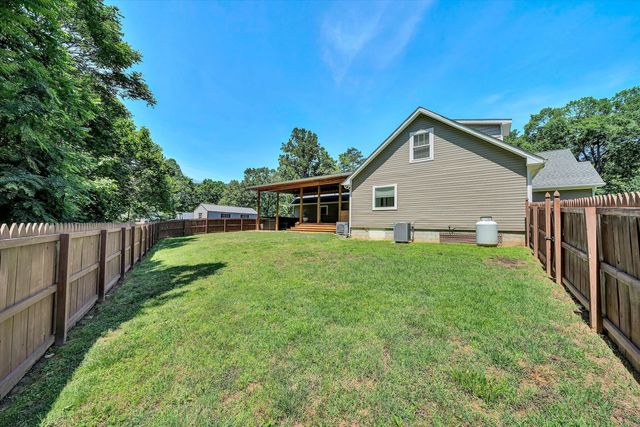 1040 Old Station Loop, Hardy, VA 24101