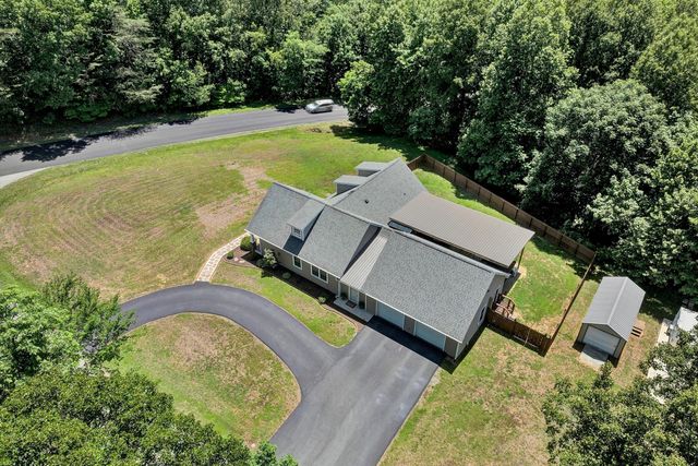 1040 Old Station Loop, Hardy, VA 24101