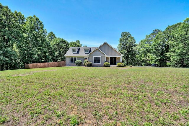 1040 Old Station Loop, Hardy, VA 24101