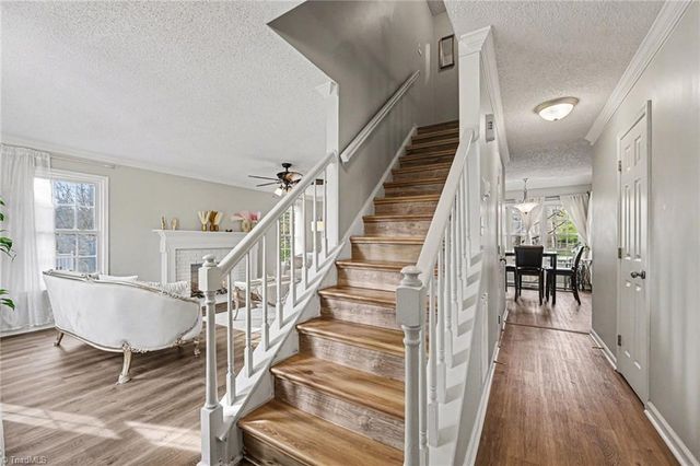 5518 Cobble Glen Court, Greensboro, NC 27407