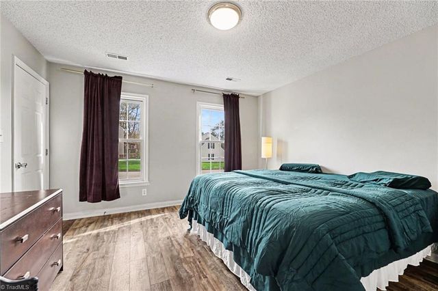 5518 Cobble Glen Court, Greensboro, NC 27407