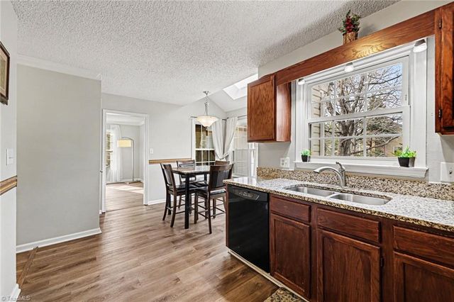 5518 Cobble Glen Court, Greensboro, NC 27407