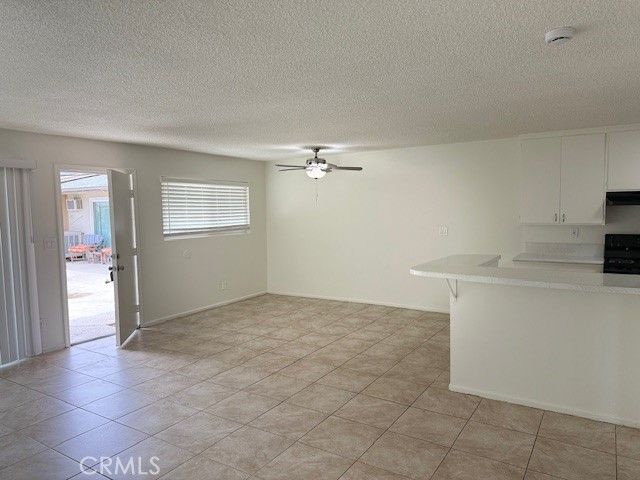 685 E Vista Chino G, Palm Springs, CA 92262