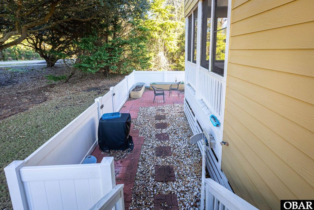 Image 38 of property listing at 521 Meadow Lane Lot 70, Corolla, NC 27927