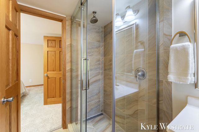15594 Ritchie Avenue NE, Cedar Springs, MI 49319