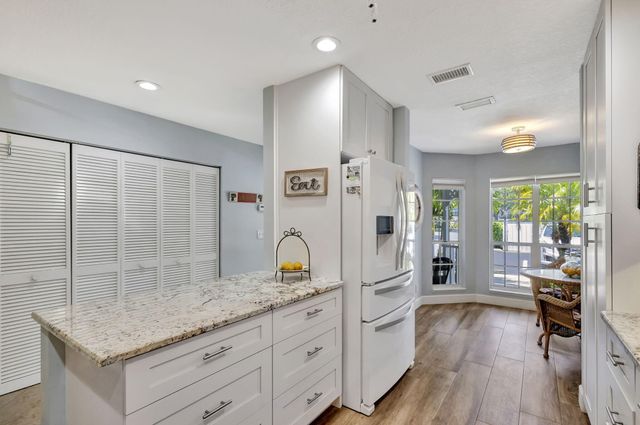 716 Ocean Dunes Circle, Jupiter, FL 33477