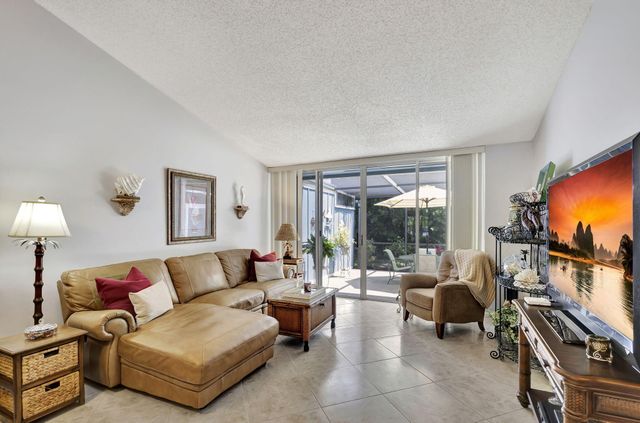 716 Ocean Dunes Circle, Jupiter, FL 33477