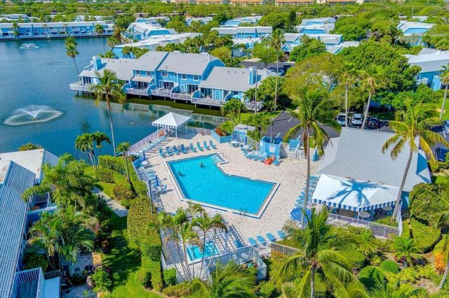 716 Ocean Dunes Circle, Jupiter, FL 33477