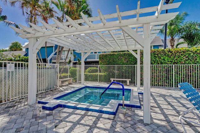 716 Ocean Dunes Circle, Jupiter, FL 33477