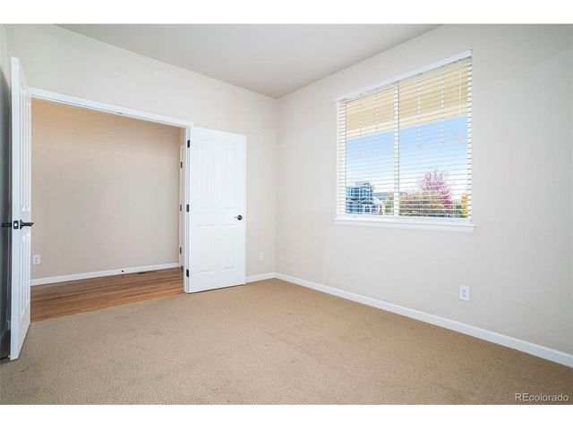 1618 Otis Dr, Longmont, CO 80504