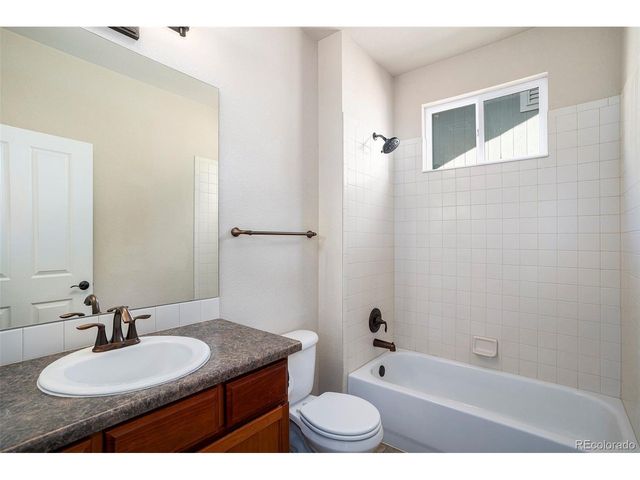 1618 Otis Dr, Longmont, CO 80504