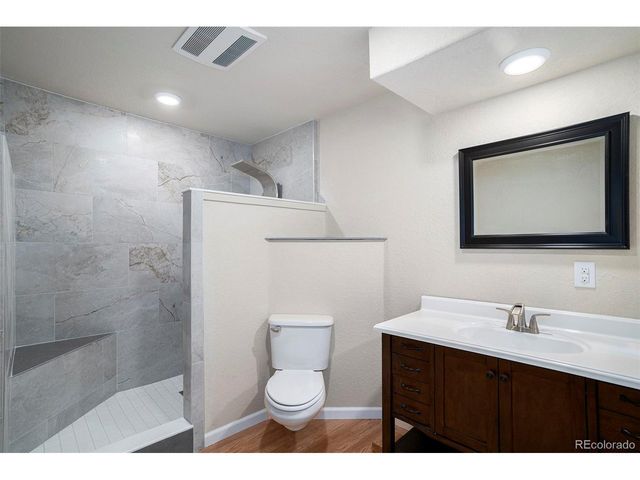 1618 Otis Dr, Longmont, CO 80504