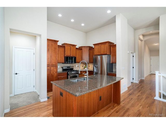 1618 Otis Dr, Longmont, CO 80504