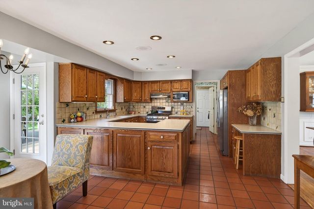 1109 FORSYTHE LN, West Chester, PA 19382