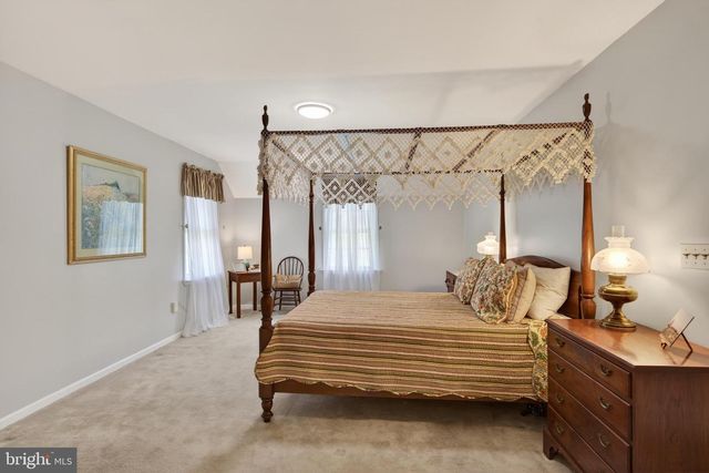 1109 FORSYTHE LN, West Chester, PA 19382