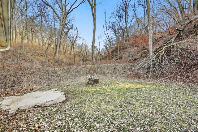 721 W GRAHAM Avenue, Council Bluffs, IA 51503