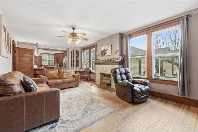 721 W GRAHAM Avenue, Council Bluffs, IA 51503