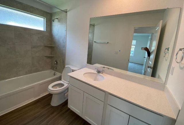 239 Barcelona, Kyle, TX 78640