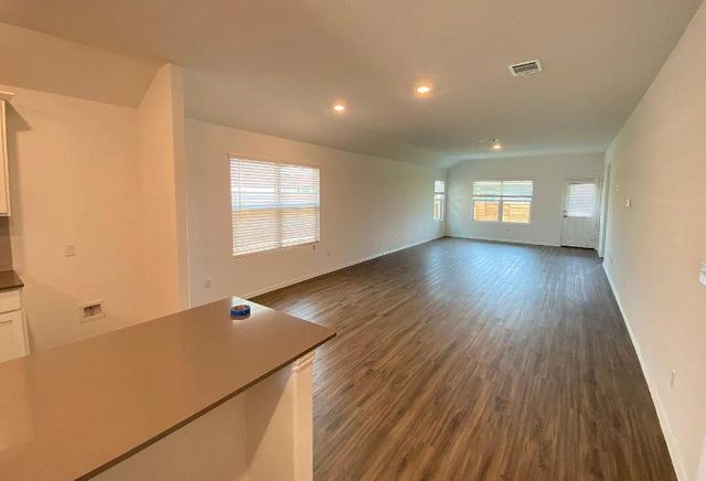 239 Barcelona, Kyle, TX 78640