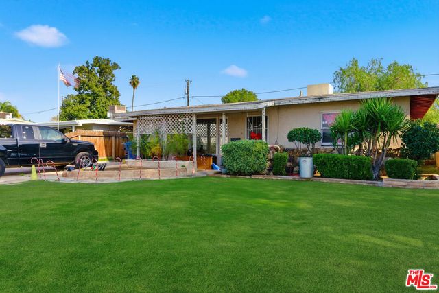 1700 Airport Drive, Bakersfield, CA 93308