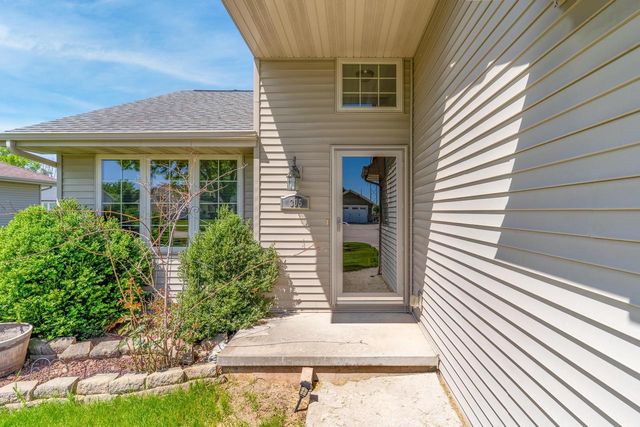 305 SPENCER STREET, Green Bay, WI 54303