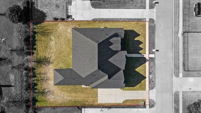 2903 Sunnyside Drive, Ennis, TX 75119