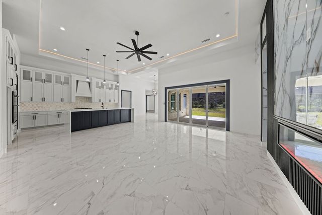 2903 Sunnyside Drive, Ennis, TX 75119