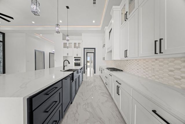 2903 Sunnyside Drive, Ennis, TX 75119