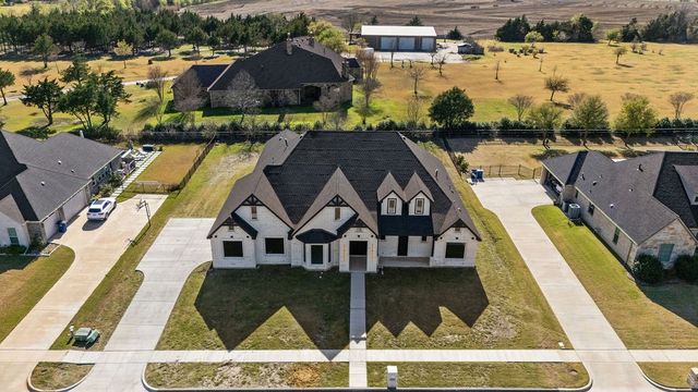 2903 Sunnyside Drive, Ennis, TX 75119