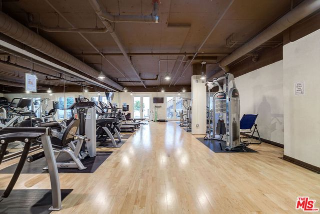 261 S Reeves Drive PH3, Beverly Hills, CA 90212