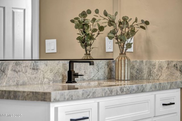 2965 Roundrock Court, Reno, NV 89511