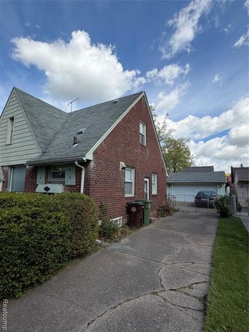 13126 Chestnut Street, Southgate, MI 48195