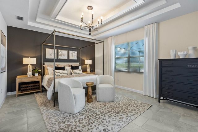 19215 SCALLOP LOOP, Lakewood Ranch, FL 34211