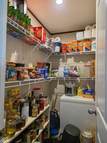 969 A Street SE, Linton, IN 47441