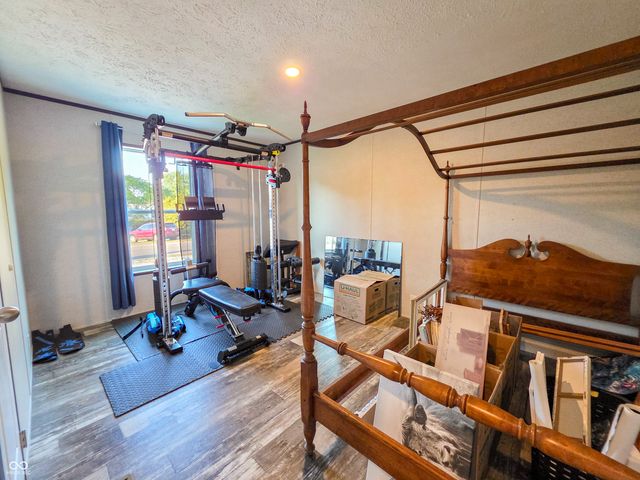 969 A Street SE, Linton, IN 47441