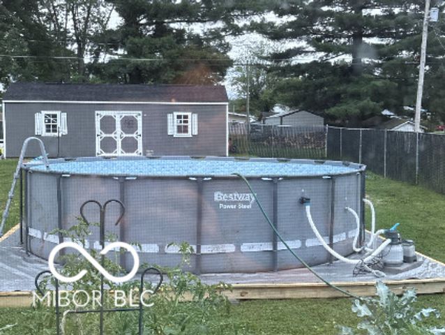 969 A Street SE, Linton, IN 47441