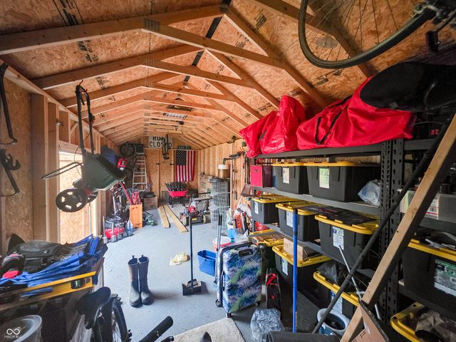 969 A Street SE, Linton, IN 47441