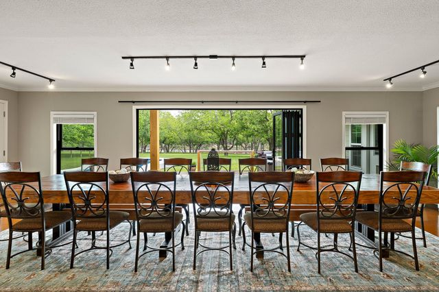 1007 S Gabriel DR, Leander, TX 78641
