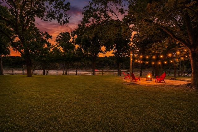 1007 S Gabriel DR, Leander, TX 78641