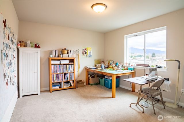 103 N Trail Road, Sedro Woolley, WA 98284