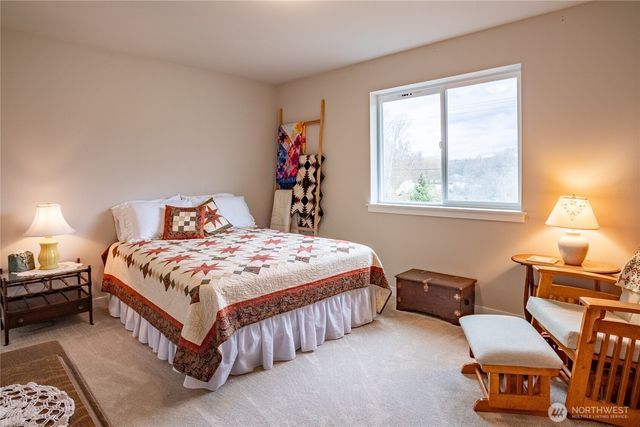 103 N Trail Road, Sedro Woolley, WA 98284