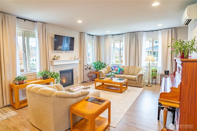 103 N Trail Road, Sedro Woolley, WA 98284