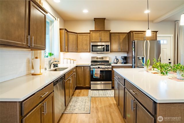 103 N Trail Road, Sedro Woolley, WA 98284