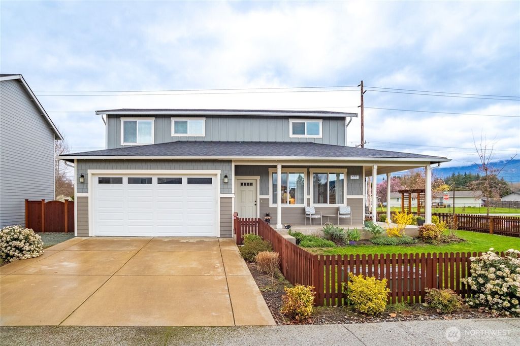 103 N Trail Road, Sedro Woolley, WA 98284