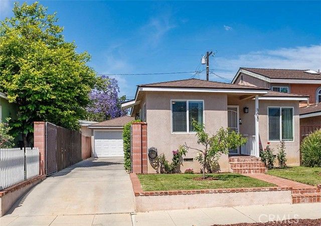 303 E Home, Long Beach, CA 90805