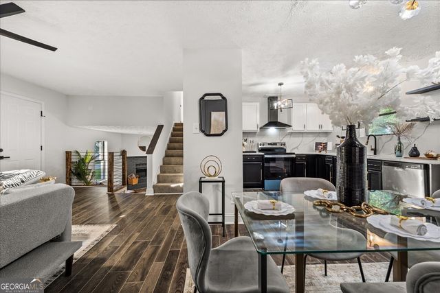 3809 Chimney Ridge Court, Ellenwood, GA 30294