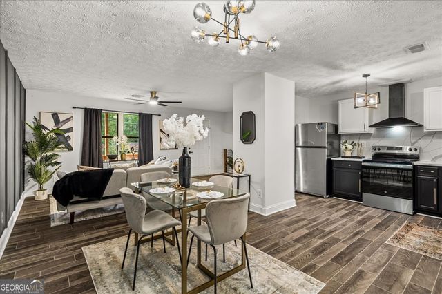 3809 Chimney Ridge Court, Ellenwood, GA 30294