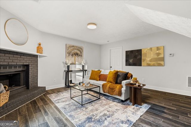 3809 Chimney Ridge Court, Ellenwood, GA 30294