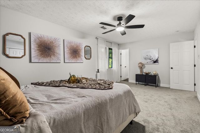 3809 Chimney Ridge Court, Ellenwood, GA 30294