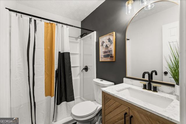 3809 Chimney Ridge Court, Ellenwood, GA 30294